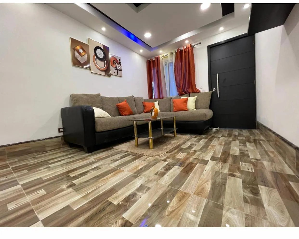 Jc. Caribe Aparta Hotel… Ensanche Vista Alegre